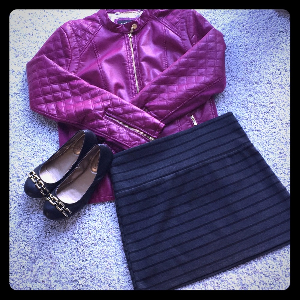 Gray & black striped mini skirt